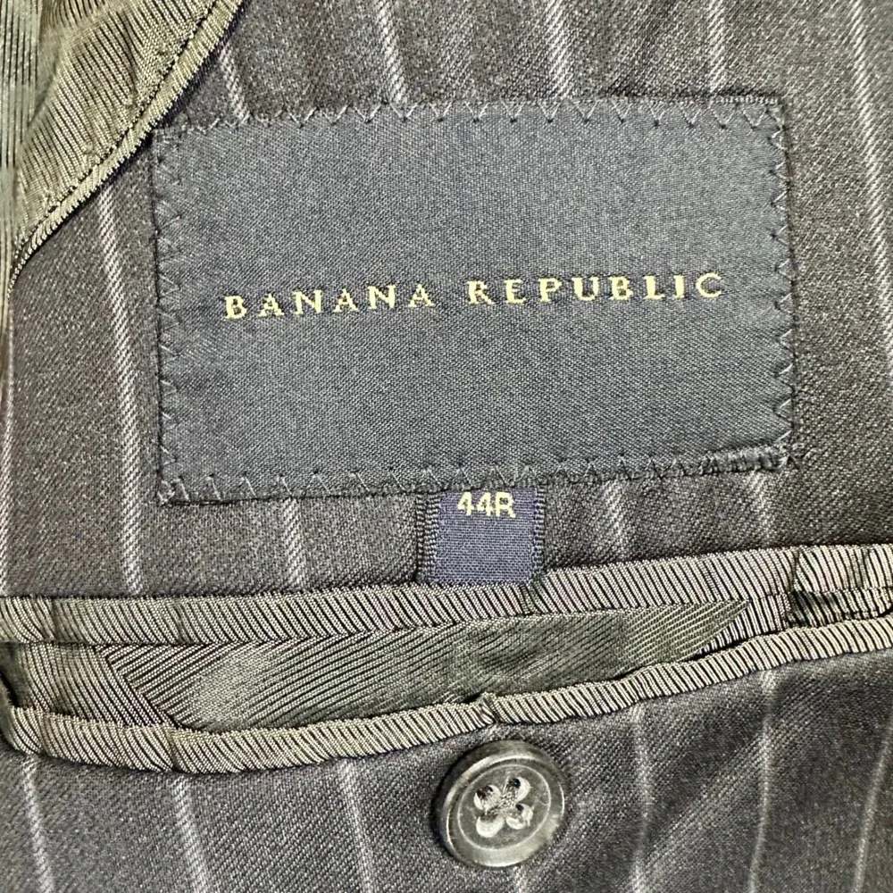 Banana Republic Mens 44R Wool Pinstripe Blazer Jacket Charcoal Grey 324008-00